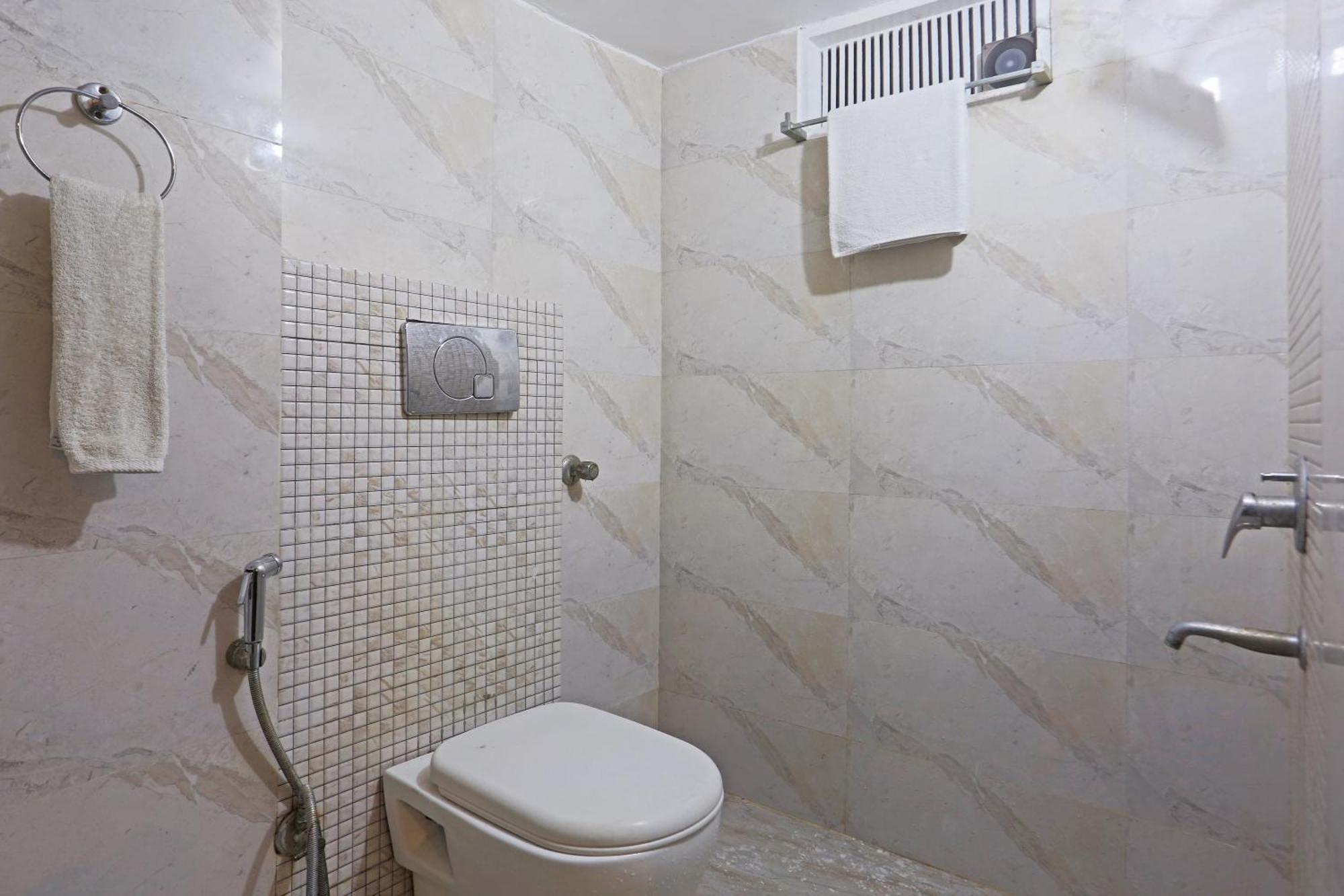 Hilife Hotel 3*
